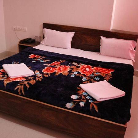 Hotel Santosh Guest House Dźodhpur Zewnętrze zdjęcie