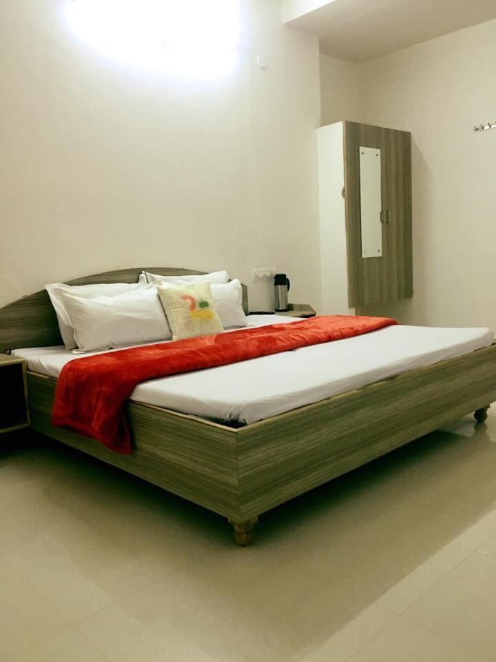 Hotel Santosh Guest House Dźodhpur Zewnętrze zdjęcie