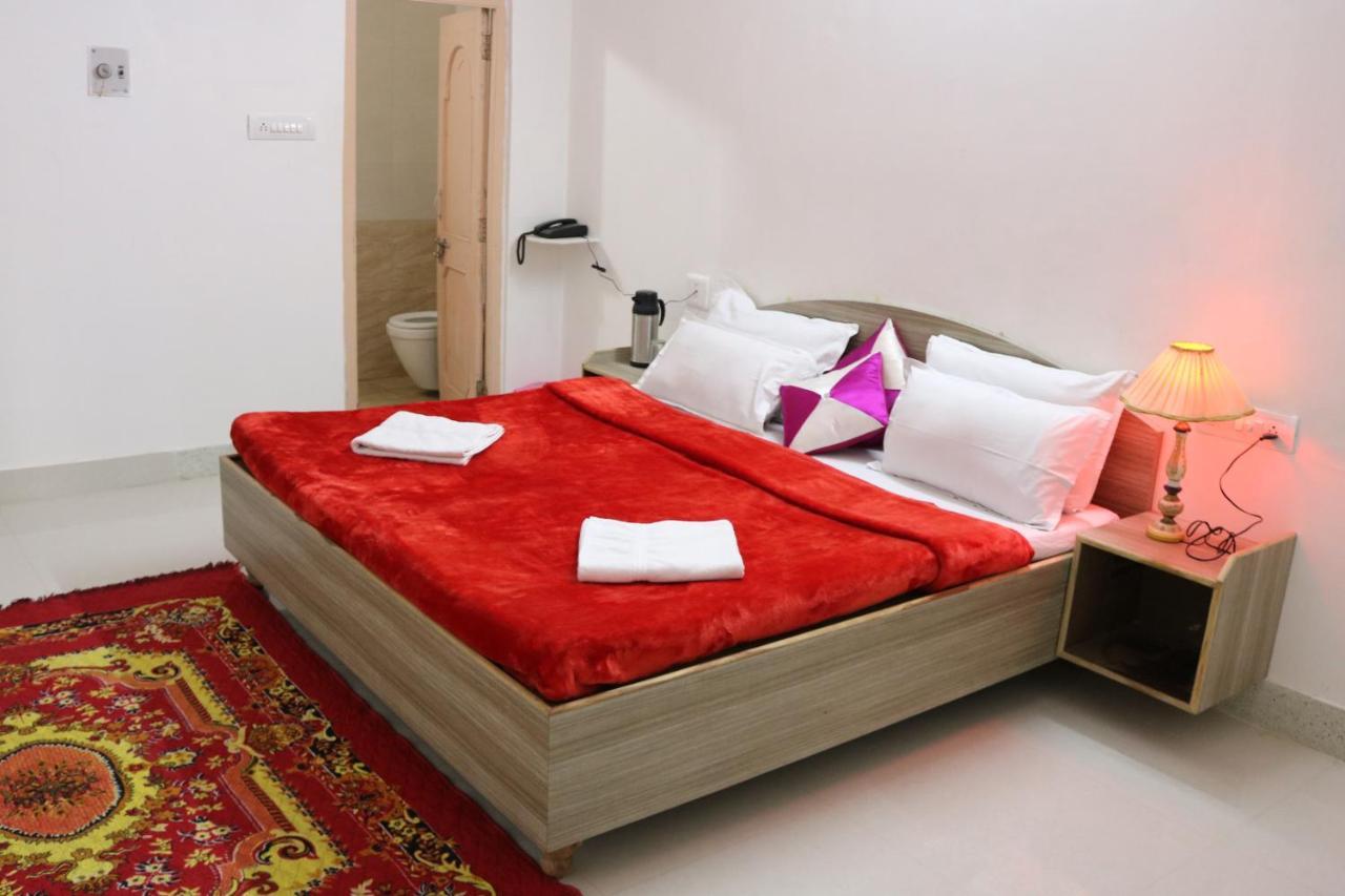 Hotel Santosh Guest House Dźodhpur Zewnętrze zdjęcie
